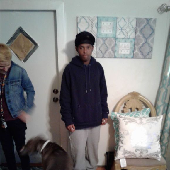 Meet your Posher, Deandre - Picture 1 of 1